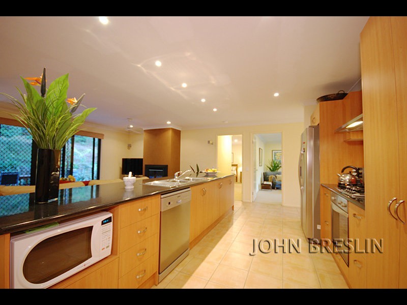 19 Des Quinlan Cr, Tallebudgera QLD 4228