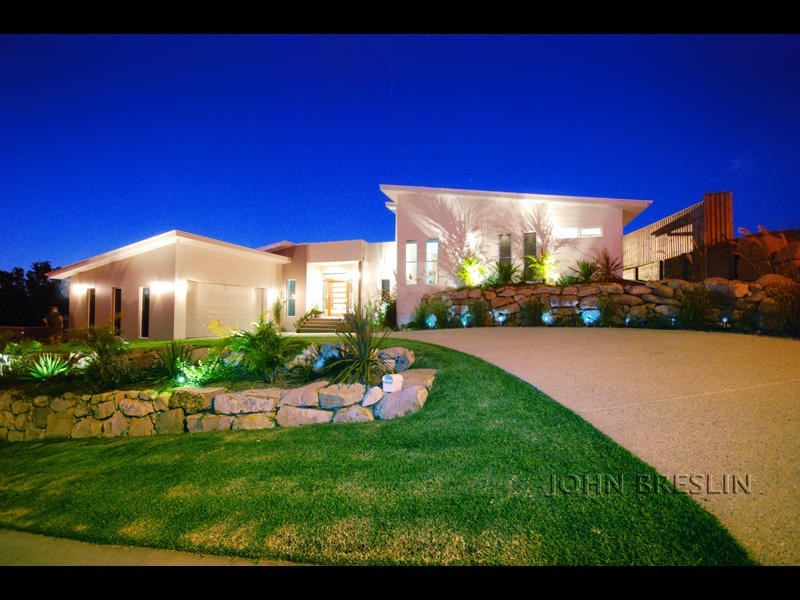 8 Golden Grove Bvd, Reedy Creek QLD 4227