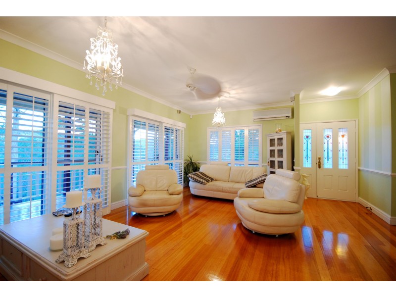 37 Canopy Drive, Bonogin QLD 4213