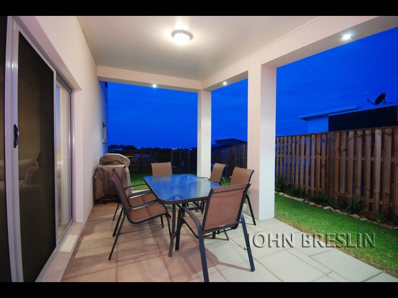 14 Barton Street, Reedy Creek QLD 4227