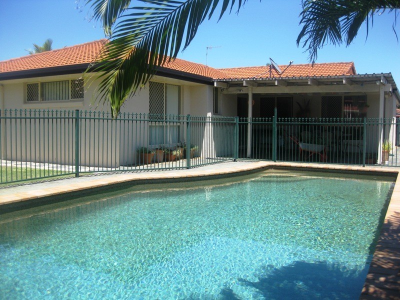 9 Cannon Drive, Currumbin Waters QLD 4223