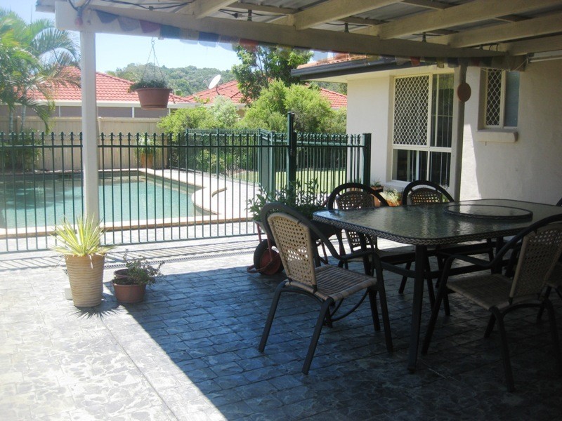 9 Cannon Drive, Currumbin Waters QLD 4223