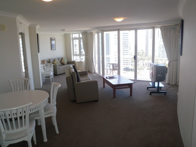 1142/2623 Gold Coast Highway, Broadbeach QLD 4218