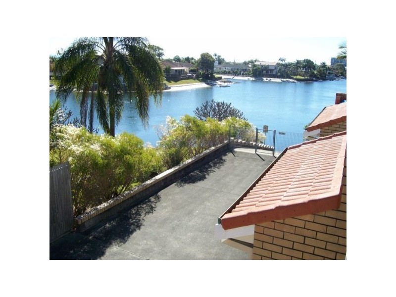 Broadbeach Waters QLD 4218