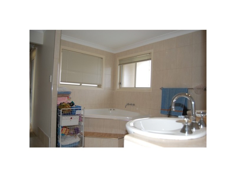 Varsity Lakes QLD 4227