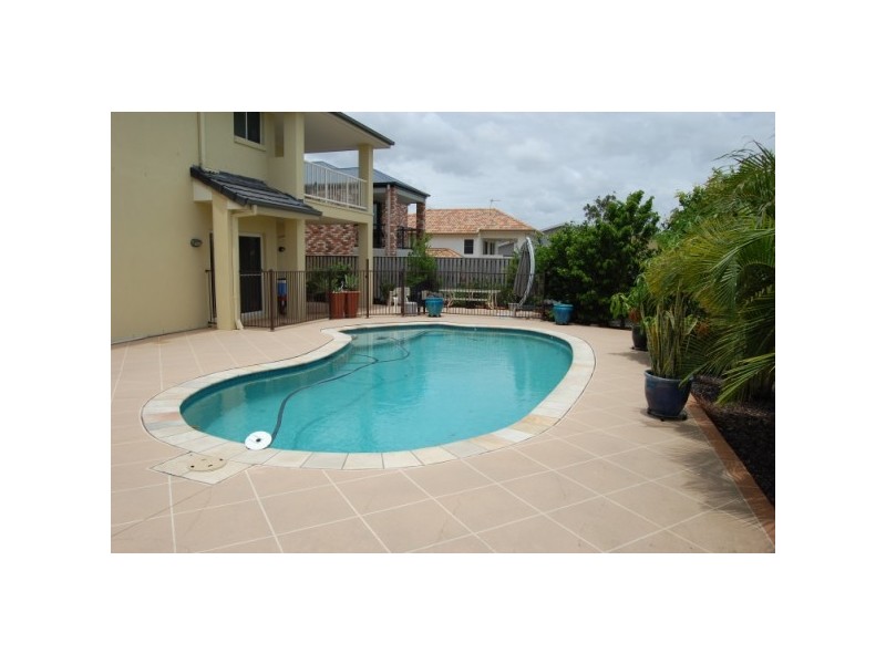 Varsity Lakes QLD 4227