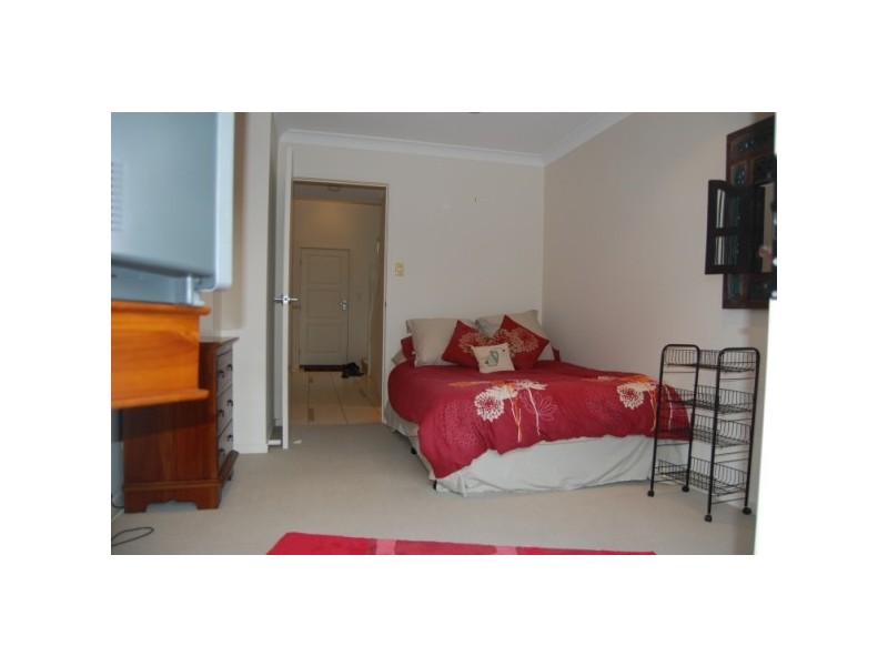 Varsity Lakes QLD 4227