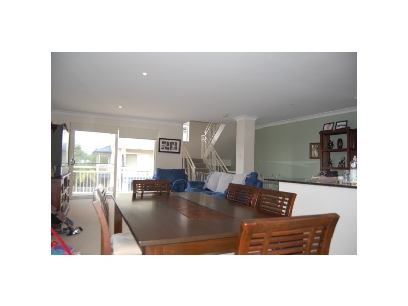 Varsity Lakes QLD 4227