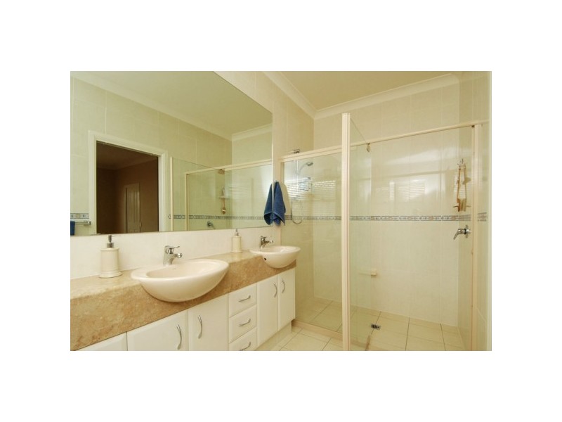 Varsity Lakes QLD 4227