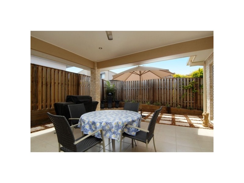 Varsity Lakes QLD 4227