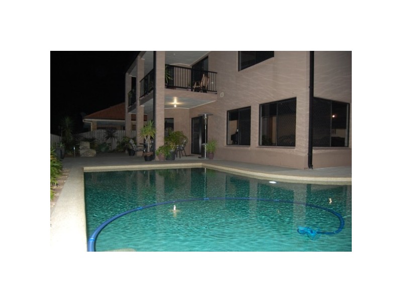 Varsity Lakes QLD 4227