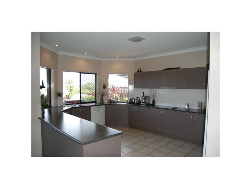 Varsity Lakes QLD 4227