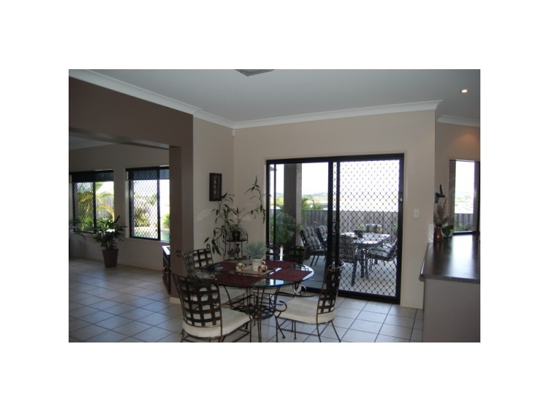 Varsity Lakes QLD 4227