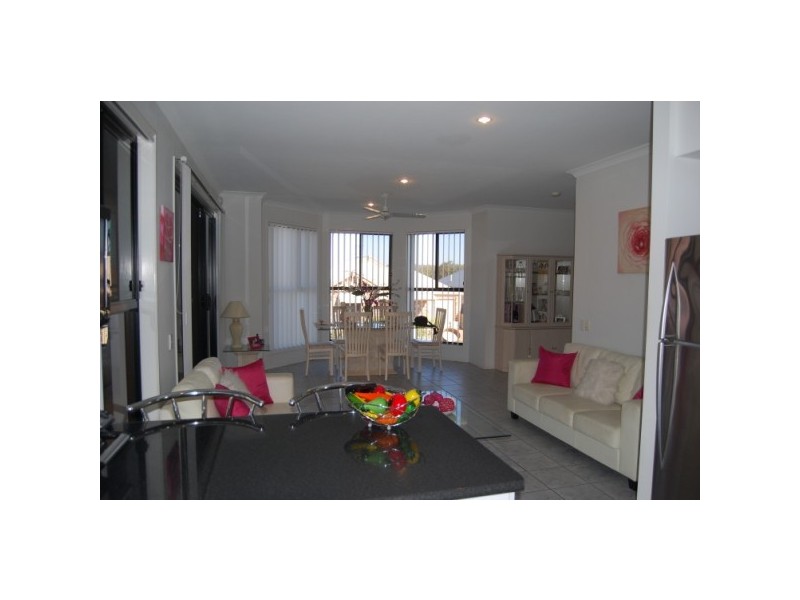 Varsity Lakes QLD 4227