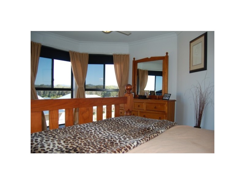 Varsity Lakes QLD 4227