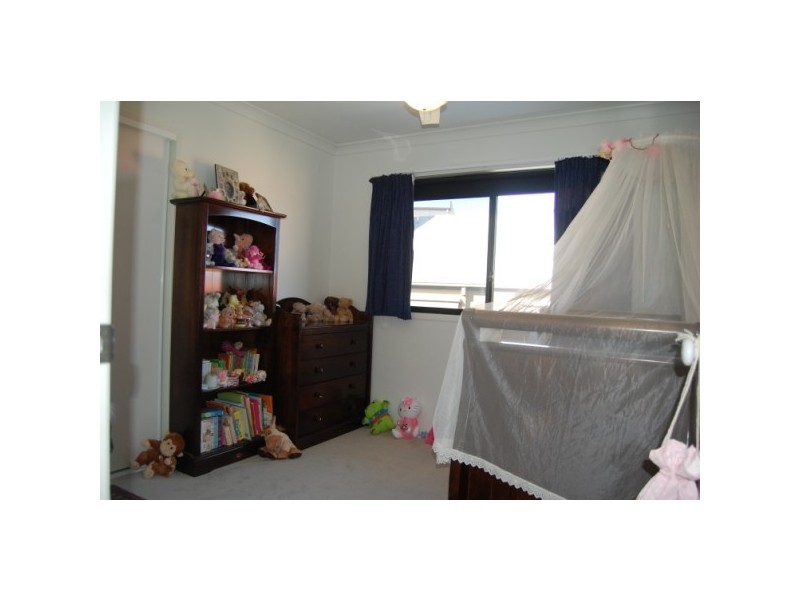 Varsity Lakes QLD 4227