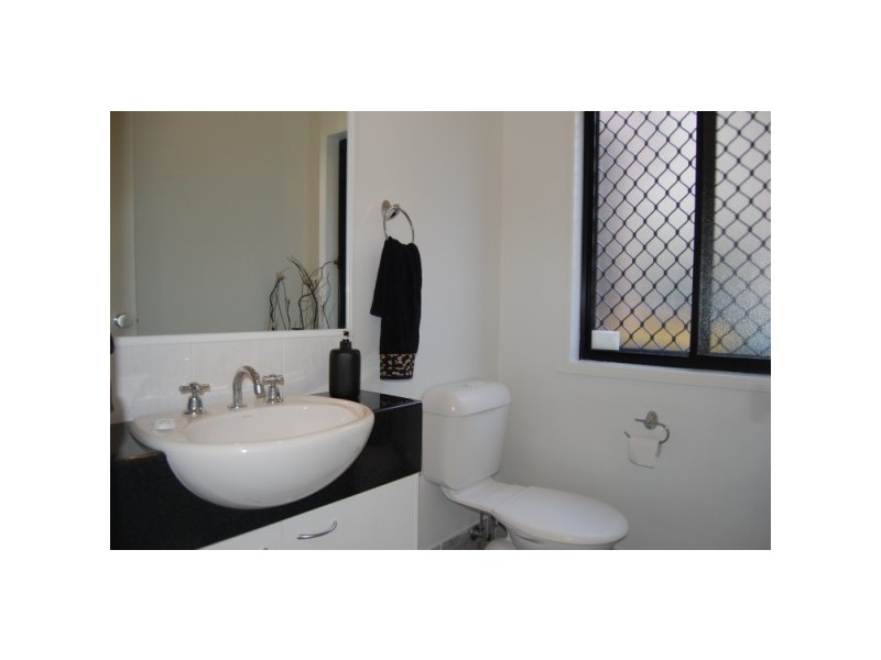 Varsity Lakes QLD 4227