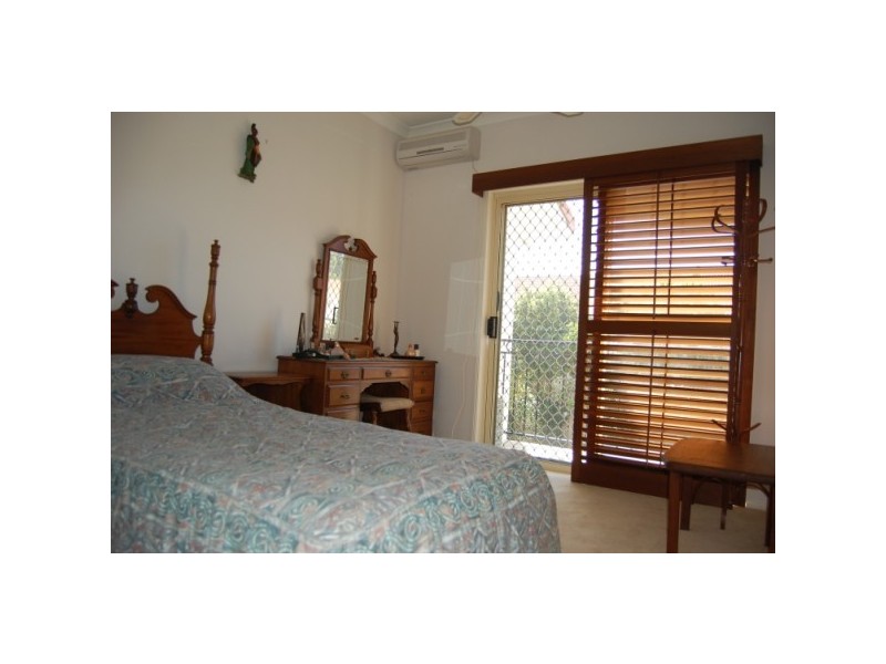 Hope Island QLD 4212