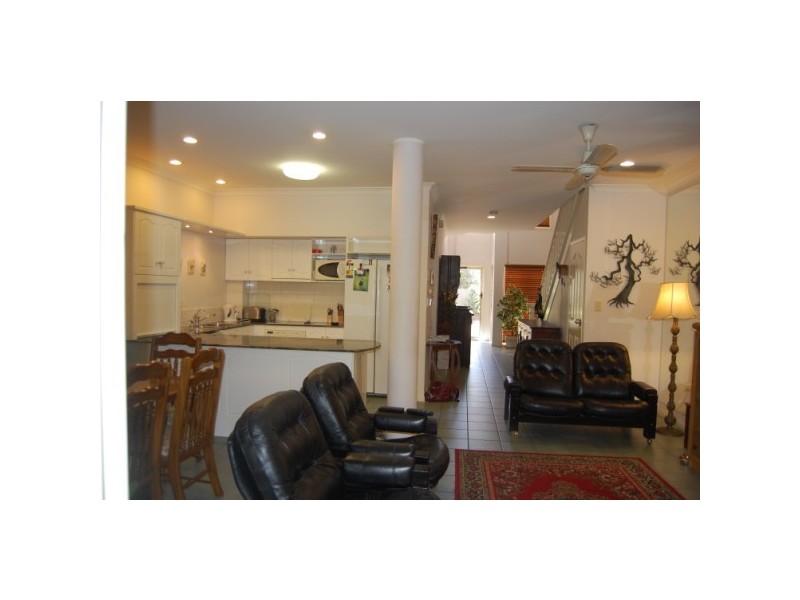 Hope Island QLD 4212