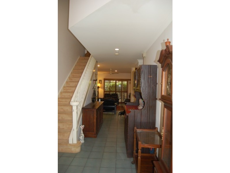 Hope Island QLD 4212