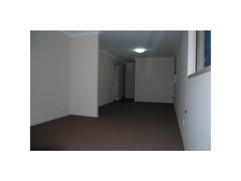 Varsity Lakes QLD 4227