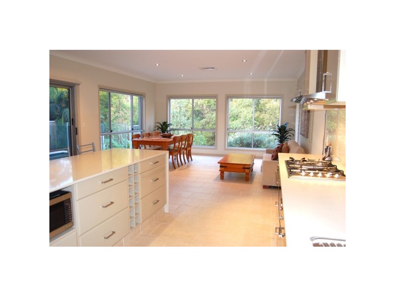 12 Moyenne Cr, Varsity Lakes QLD 4227