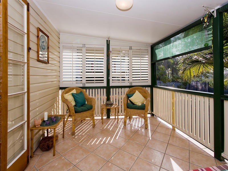 14 Thomas St., Camp Hill QLD 4152