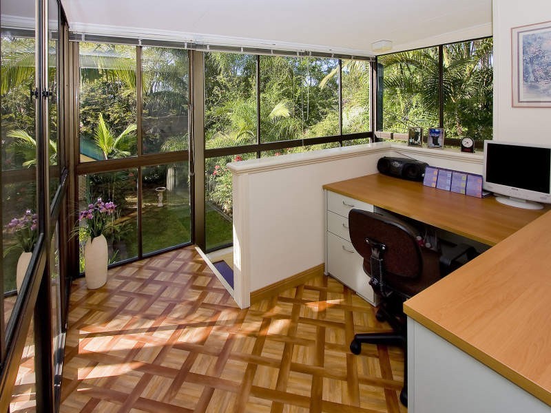 14 Thomas St., Camp Hill QLD 4152