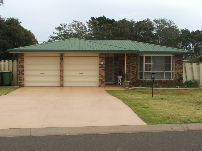 57 GOULDSON DRIVE, Kearneys Spring QLD 4350