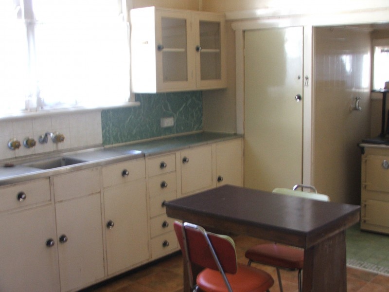 711 Ruthven Street, Toowoomba QLD 4350