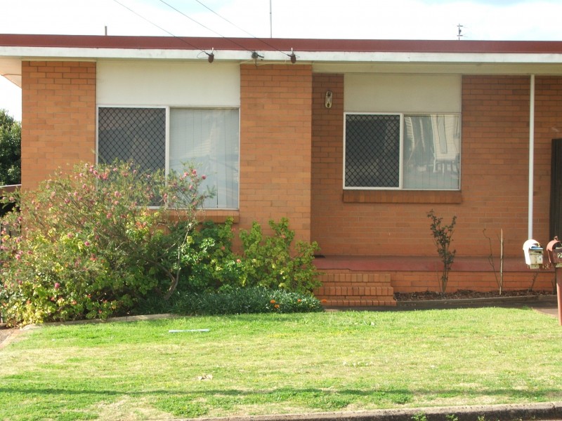 1/13 Grey Street, Toowoomba QLD 4350