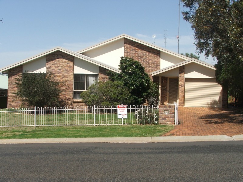 Kearneys Spring QLD 4350