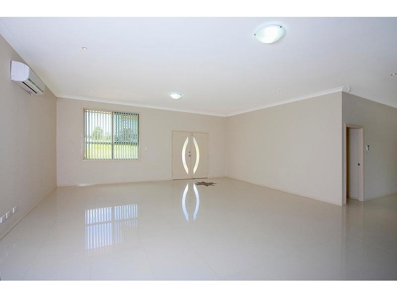 75 President Ct, Karalee QLD 4306