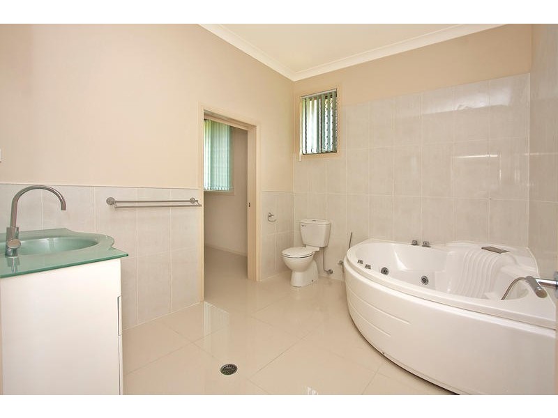 75 President Ct, Karalee QLD 4306