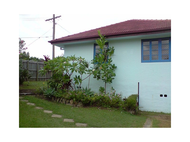 7 BAMBOO, Inala QLD 4077