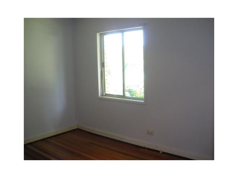 42 Warbler Street, Inala QLD 4077