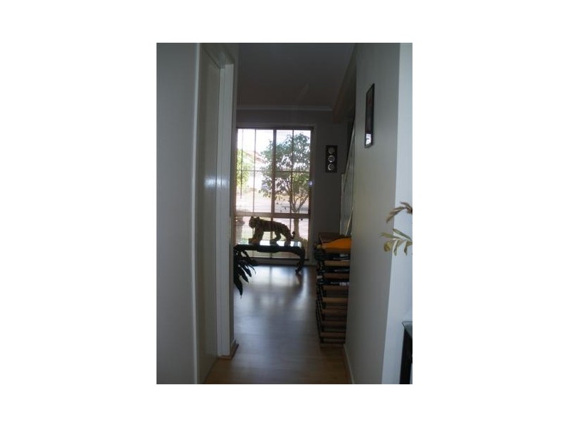 6 Jetty Walk, Forest Lake QLD 4078