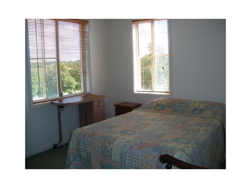 6 Jetty Walk, Forest Lake QLD 4078