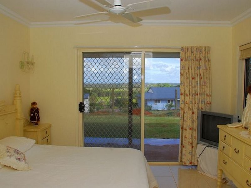 6 Tortworth Court, Dundowran QLD 4655