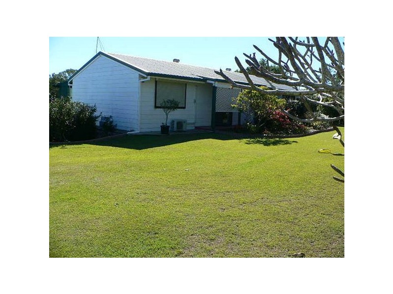 8 High Point Road, Dundowran QLD 4655