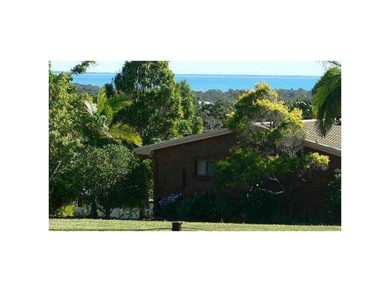8 High Point Road, Dundowran QLD 4655