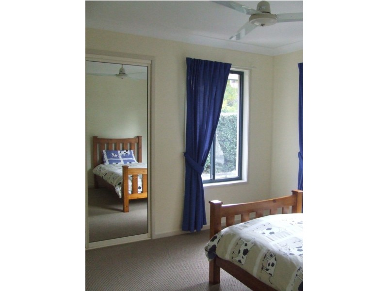 10 Palmwood Drive, Dundowran Beach QLD 4655