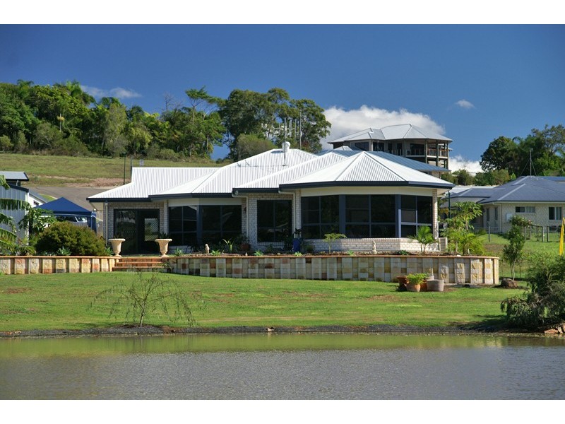 8 Mac Stocks Way, Dundowran Beach QLD 4655