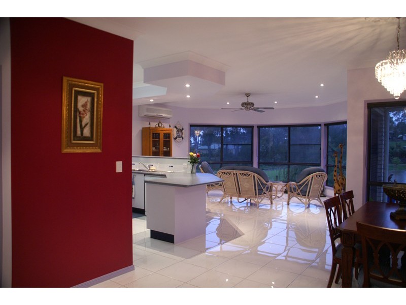 8 Mac Stocks Way, Dundowran Beach QLD 4655