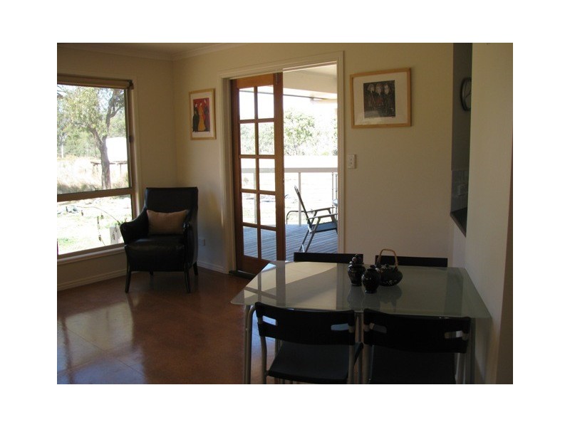 Coalstoun Lakes QLD 4621