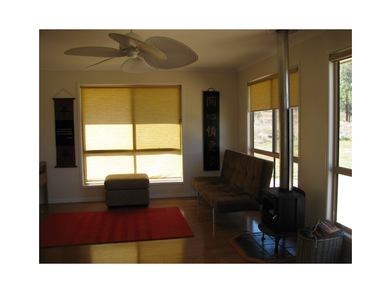 Coalstoun Lakes QLD 4621