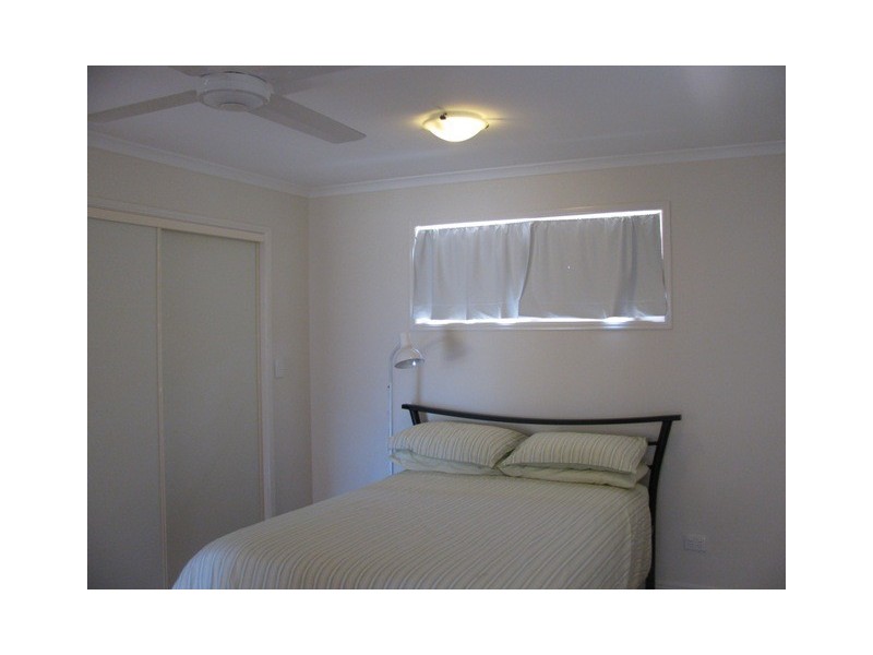 Coalstoun Lakes QLD 4621