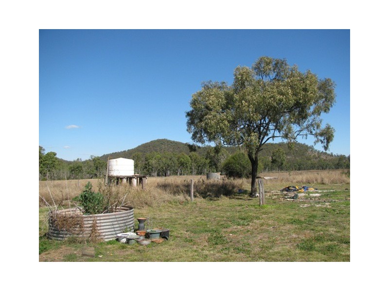 Coalstoun Lakes QLD 4621