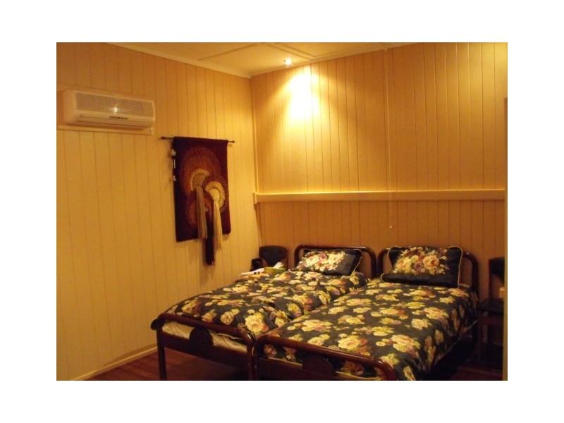 Coalstoun Lakes QLD 4621