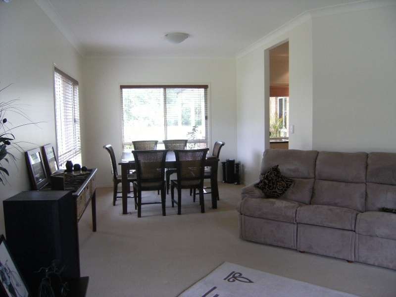 3 Maylen Court, Highfields QLD 4352